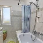 Πανσιόν Azra